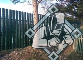 Готовые заборы из евроштакетника в Ярославле